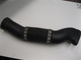 Mercedes Benz - INTAKE HOSE TUBE - 1130942782